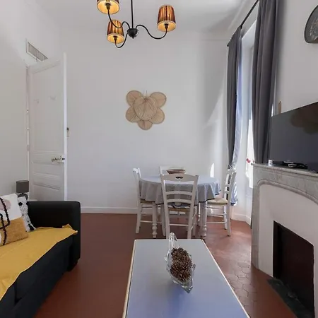 Lejlighed Couronne De Josephine - 10 Mn A Pied Du Palais Et Plages, Charme Et Authenticite