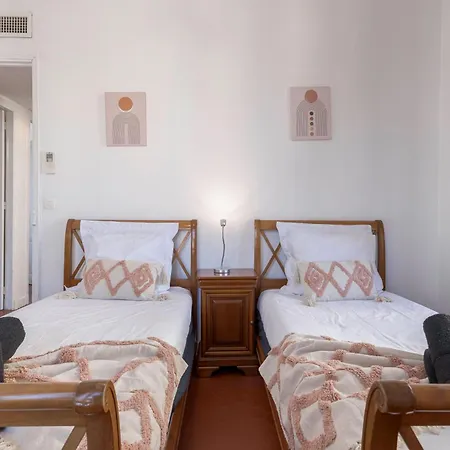Apartment Couronne De Josephine - 10 Mn A Pied Du Palais Et Plages, Charme Et Authenticite Cannes